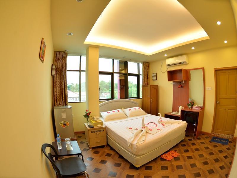 New Golden Forward Hotel Rangoon Eksteriør billede